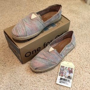 Toms women classic shoes Baxter 6.5 free shipping